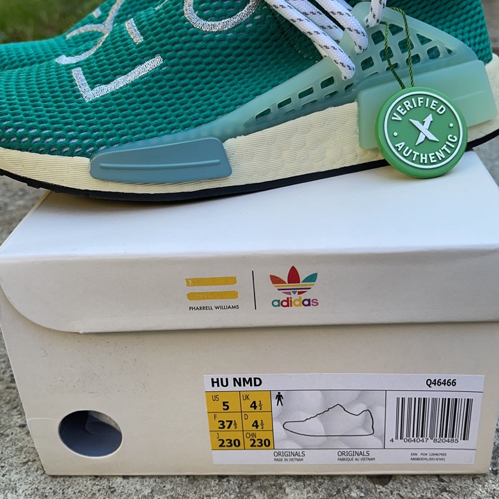 ADIDAS NMD Hu PHARRELL Dash Green 💯 Authentic - Picture 2 of 12